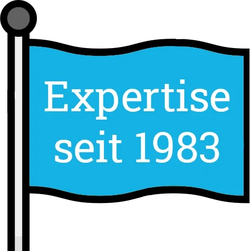 Vermessungsbüro Fiebig und Jurek Expertise seit 1983 Eine Flagge auf der steht "Expertise seit 1983" und die langjährige Erfahrung des Vermessungsbüros Fiebig und Jurek visualisiert